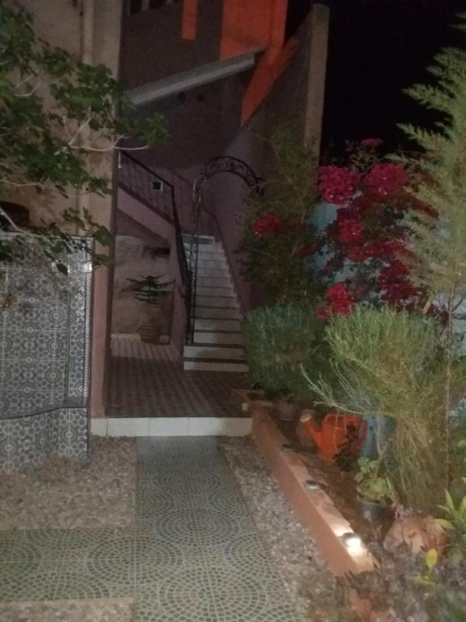 Maison Tigmi Ozro Tafraout Bagian luar foto